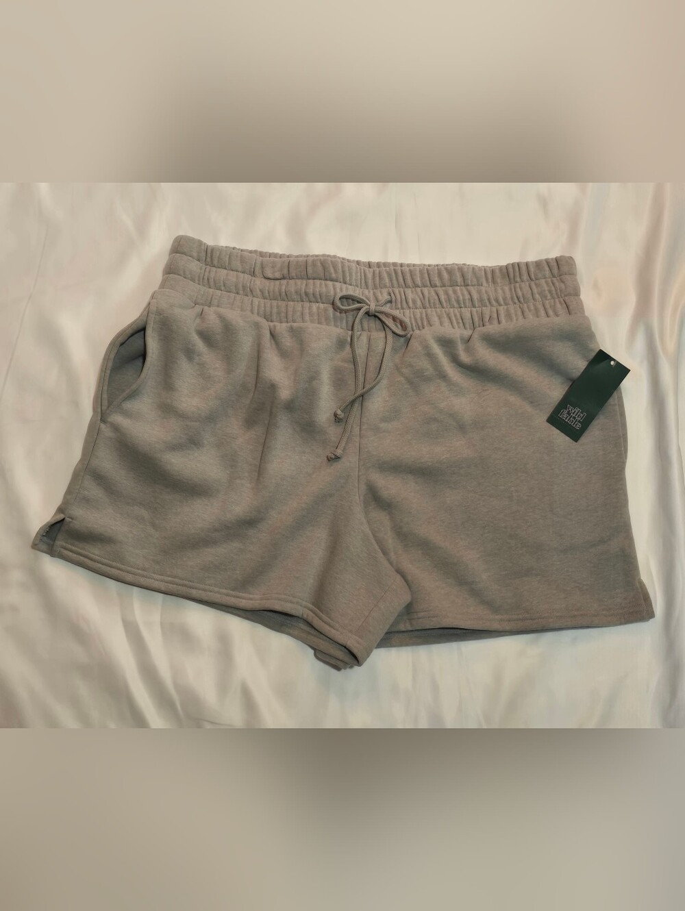 Women's Drawstring Lounge Shorts in Light Gray size XL